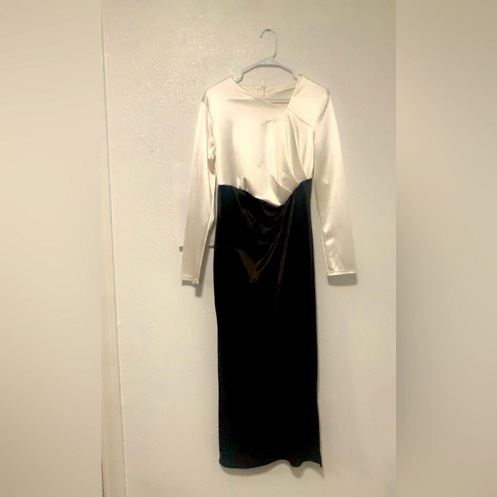 Black and white body con dress